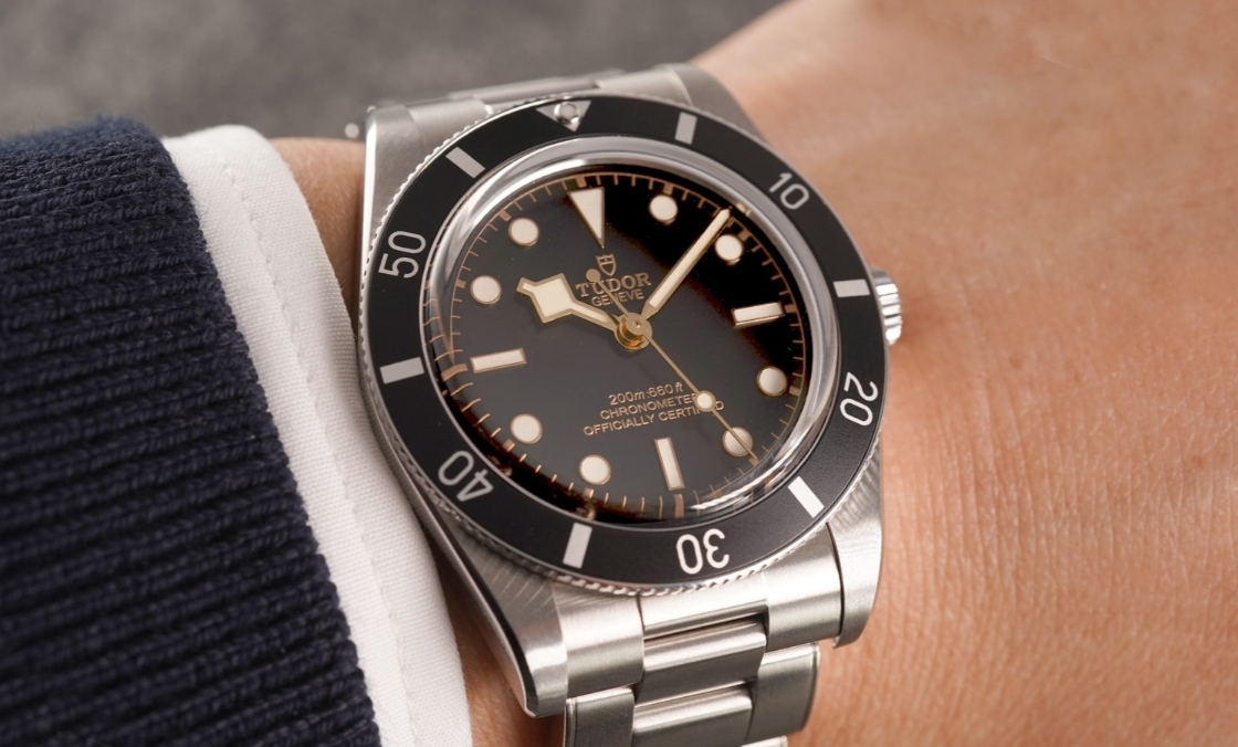 TUDOR - 測試你的運動錶尺寸下限！帝舵TUDOR Black Bay 54更袖珍更薄，錶徑37mm