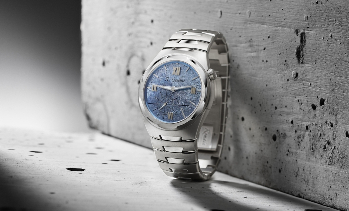 ROMAIN GAUTHIER - C by Romain Gauthier - MON00555 - C by Romain Gauthier推出冰藍面鉑金鍊帶新作,再現極致工藝之美