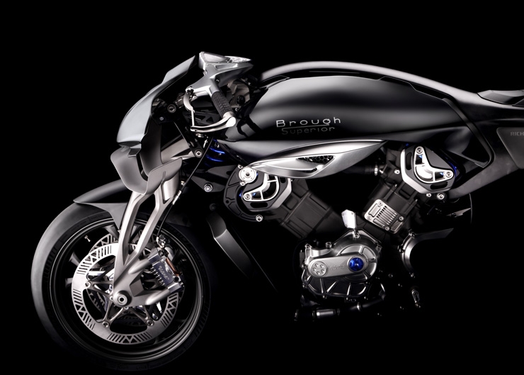 極速逸品！以製錶精髓入魂的動力機械｜RICHARD MILLE ⨯ Brough Superior RMB01摩托車