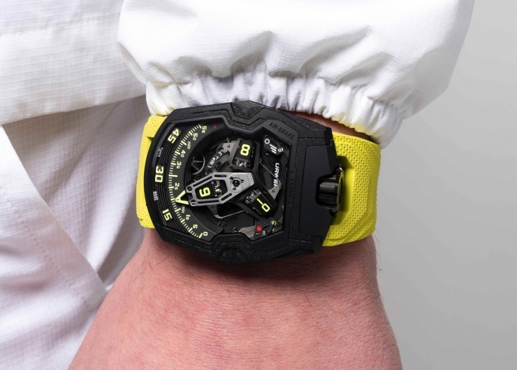 黑星降臨：URWERK UR-230「Black Star」寫下系列最終篇章