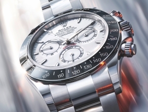 尋常的勞力士不鏽鋼Daytona 126502LN，卻是極為反常的灰色陶瓷圈琺瑯面