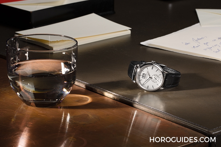 A. LANGE & SÖHNE - SAXONIA - 381.026 - 古典銀白色面盤登場｜朗格Saxonia Outsize Date再次演繹