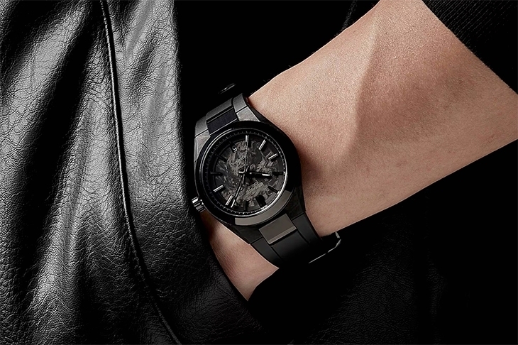 CASIO - EDIFICE - EFK-100XPB-1A - CASIO首款機械錶登場!EFK-100系列鍛造碳強勢來襲