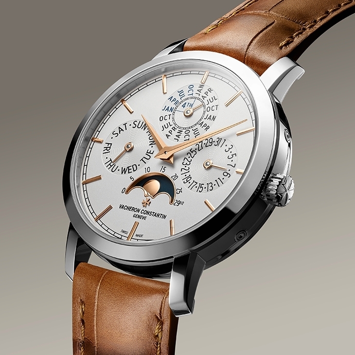 VACHERON CONSTANTIN - TRADITIONNELLE - 4300T/000G-H106 - 回歸完美比例:Vacheron Constantin 江詩丹頓推出全新 36.5mm 超薄萬年曆