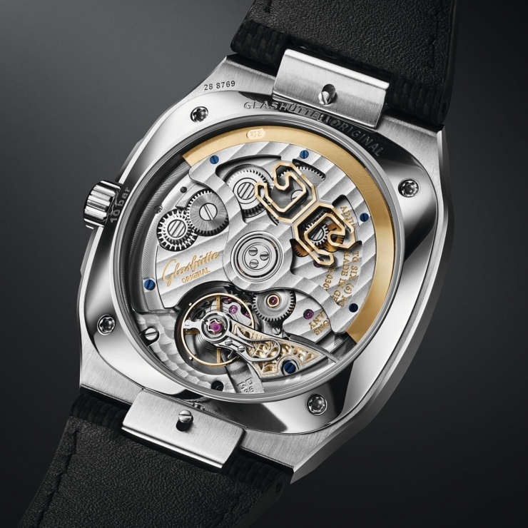GLASHÜTTE ORIGINAL - 格拉蘇蒂原創重塑七零年代方錶:39毫米新尺寸全面升級Calibre 36