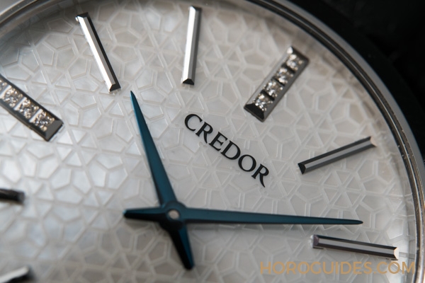 CREDOR - - - GBBY989 - 精彩在後頭,CREDOR的立體雕金引人入勝