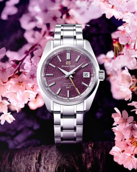 PATEK PHILIPPE - NAUTILUS - 5711/1500A - 精選11月十大話題腕錶,帶你看懂今年壓軸新品!