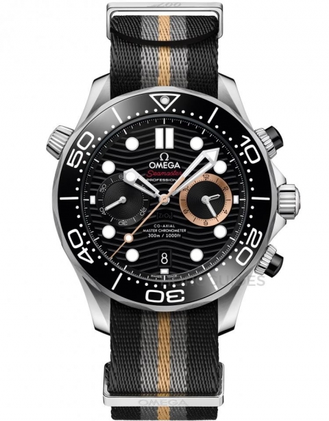 OMEGA - SEAMASTER - 210.32.44.51.01.002 - 007首枚海馬計時碼錶登場!歐米茄將《007:初露鋒芒》遊戲裝備帶到現實