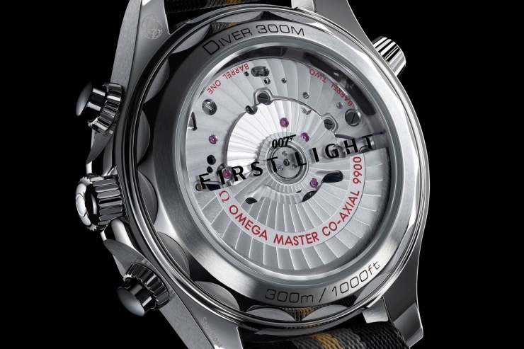 OMEGA - SEAMASTER - 210.32.44.51.01.002 - 007首枚海馬計時碼錶登場!歐米茄將《007:初露鋒芒》遊戲裝備帶到現實