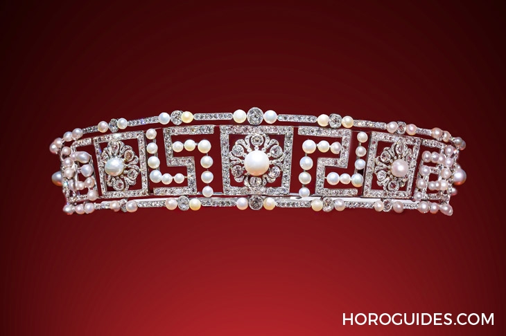 CARTIER - 她們的冠冕珍藏現身《百樣玲瓏──卡地亞與女性》特展＠香港故宮文化博物館