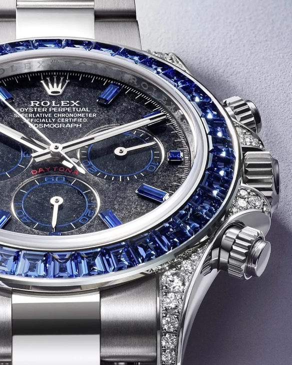 ROLEX - COSMOGRAPH DAYTONA - 126599TSA - 漸變藍寶石圈、黑曜石錶盤，費德勒配戴隱藏版Rolex Daytona 2025年新作現身