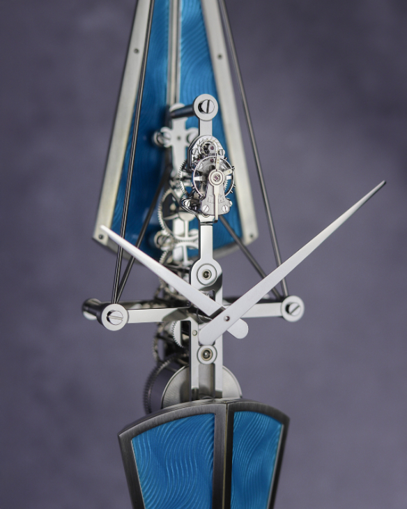 以競賽划艇為靈感，L