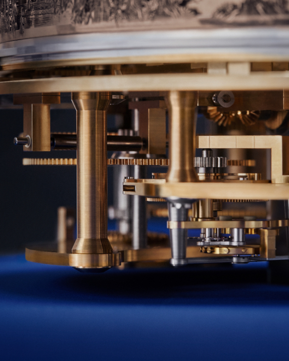 Louis Vuitton × De Bethune重啟子母鐘的古老靈魂|LVDB-03 Sympathique Louis Varius全解析