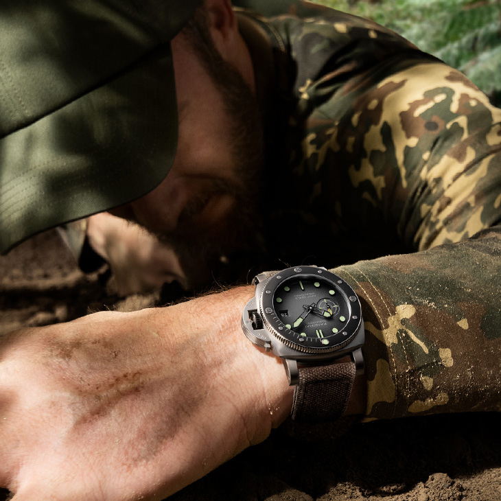PANERAI - SUBMERSIBLE - PAM01738 - 海豹突擊隊,深海出任務!Panerai Submersible Navy SEALs腕錶PAM01738