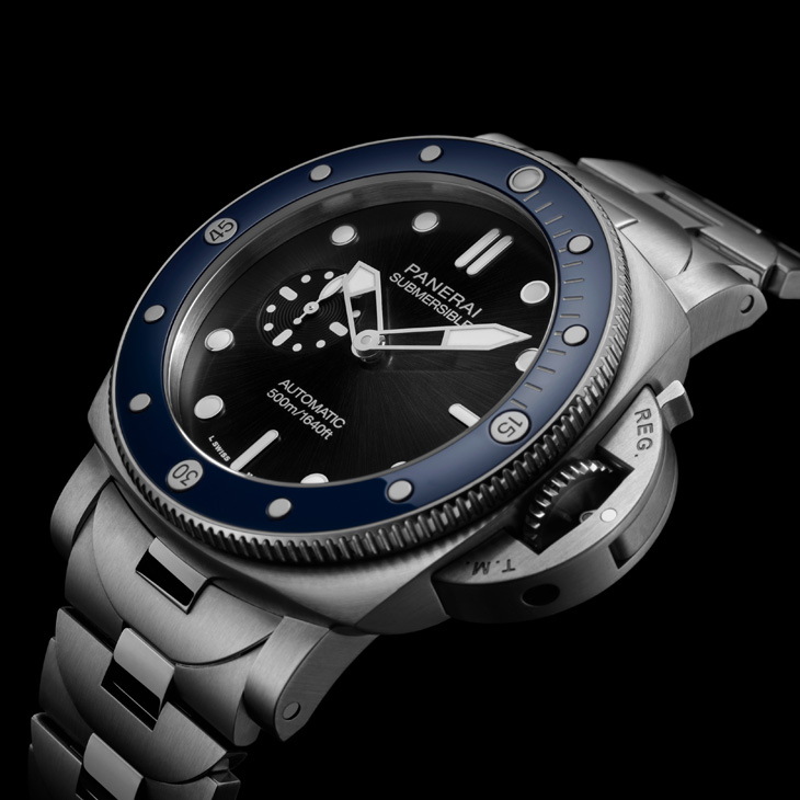 PANERAI - SUBMERSIBLE - PAM01756 - 44毫米Submersible首見金屬鍊帶款|Panerai Submersible系列腕錶 PAM01756