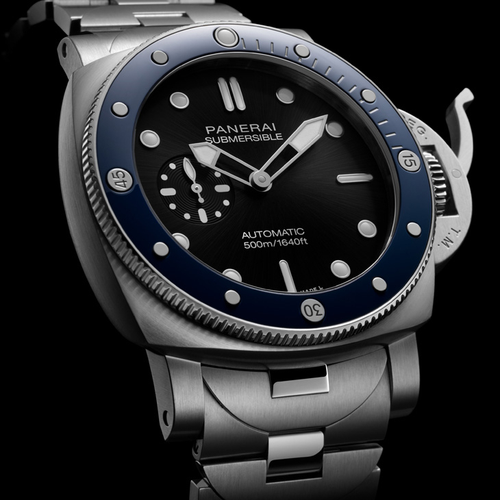 PANERAI - SUBMERSIBLE - PAM01756 - 44毫米Submersible首見金屬鍊帶款|Panerai Submersible系列腕錶 PAM01756