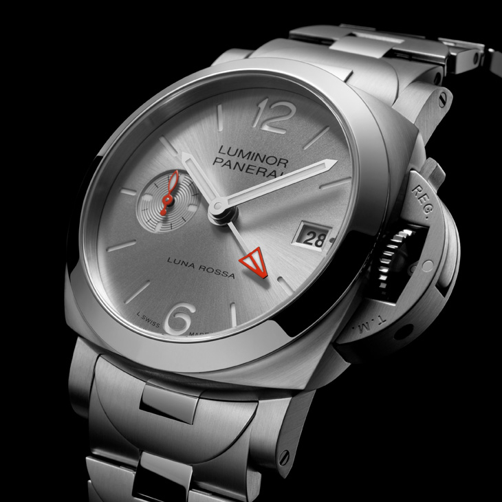 PANERAI - LUMINOR - PAM01768 - 為2027美洲盃倒數!Panerai Luna Rossa系列首次搭載魔鬼氈錶帶與金屬鍊帶