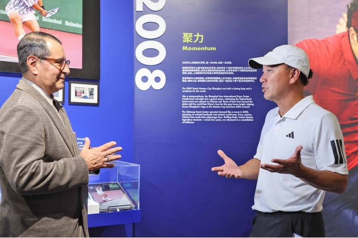 ROLEX - DAY-DATE - 228236-0012 - 恒動不息,成就亞太網壇巔峰|2025上海勞力士大師賽事回顧及賽事總監Michael A. Luévano專訪