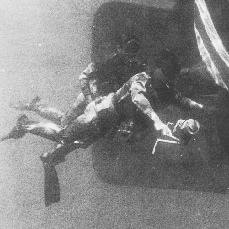 PANERAI - RADIOMIR - PAM01730 - 追尋蛙人足跡、踏上傳奇之旅|PANERAI首見Radiomir Viaggio nel Tempo體驗套裝腕錶