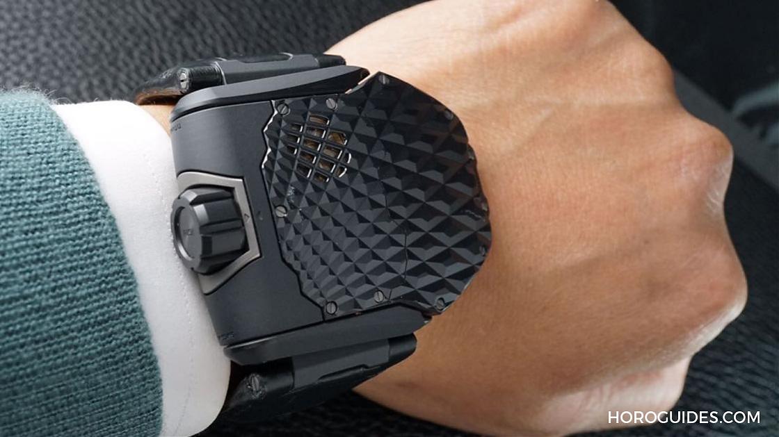 URWERK - 手錶界的金鐘罩鐵布衫 URWERK週年新作
