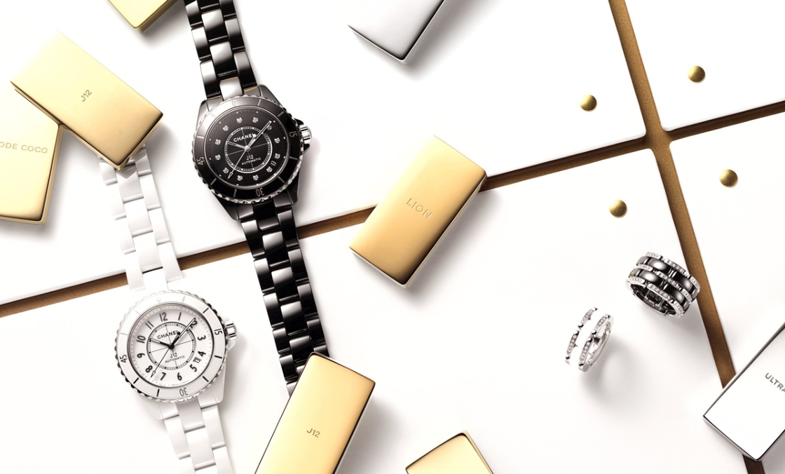 CHANEL - J12 - H5702 - 黑或白?#TheNewJ12怎麼挑?