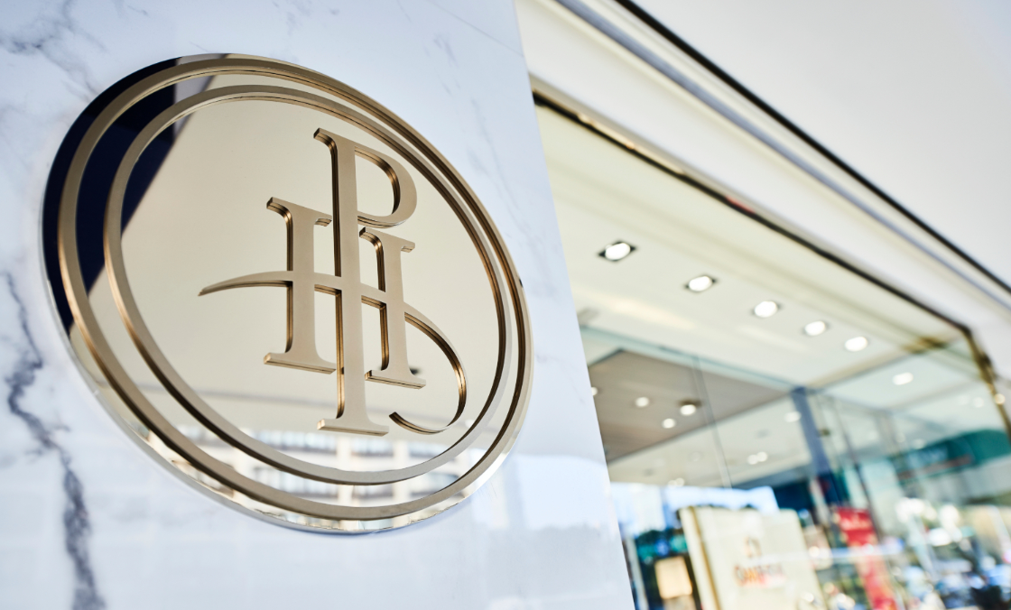 OMEGA - SPEEDMASTER - 304.93.44.52.99.004 - 寶鴻堂忠孝店降臨，新東區崛起的領航指標