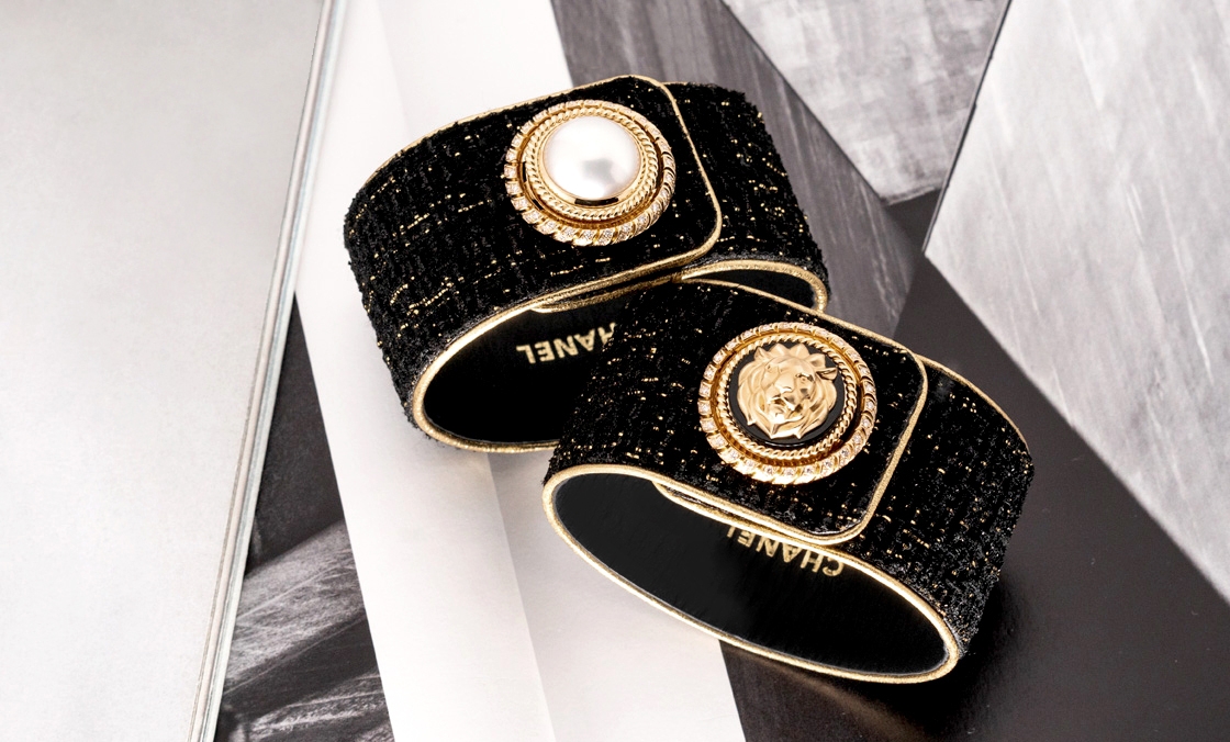 CHANEL - MADEMOISELLE PRIVÉ - H6464 - 小黑外套的珠寶鈕扣｜CHANEL Mademoiselle Privé Bouton鈕扣腕錶