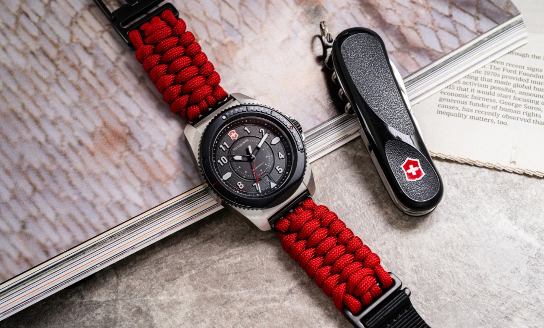 VICTORINOX - Journey 1884 最潮雙色上身 VICTORINOX設計力再進化