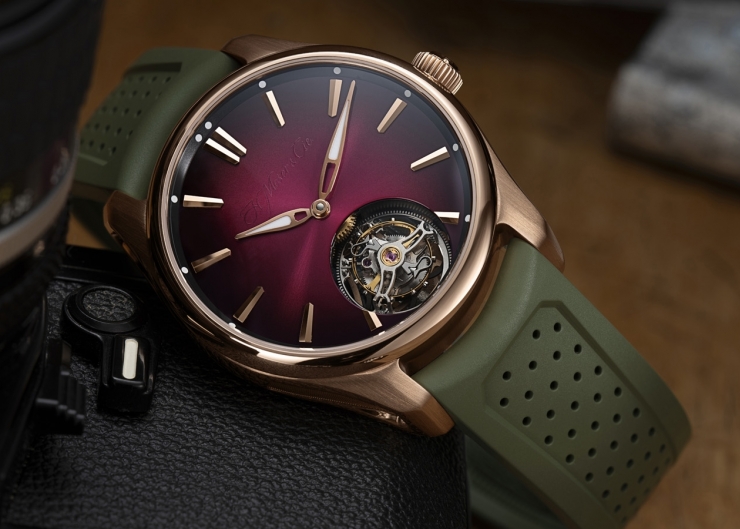 錶徑縮小,紅金加持,H. Moser & Cie.推出開拓者陀飛輪酒紅色腕錶