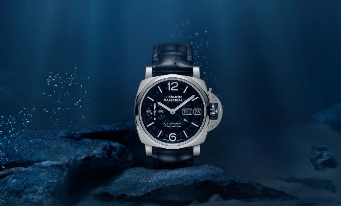 PANERAI - LUMINOR - 透視深海時間|PANERAI全新Luminor萬年曆兩地時間鉑金腕錶PAM01575