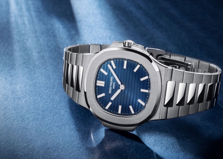 半世紀的運動優雅傳奇！PATEK PHILIPPE Nautilus 50周年紀念系列以纖巧新作與首款座鐘上陣