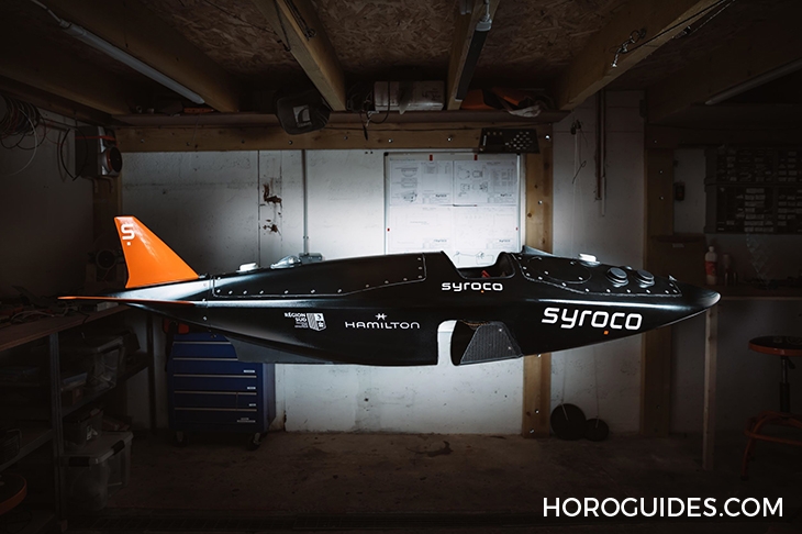 HAMILTON - KHAKI NAVY - H82385340 - 以無碳高速艇為靈感,Hamilton卡其海軍系列Scuba腕錶特別版