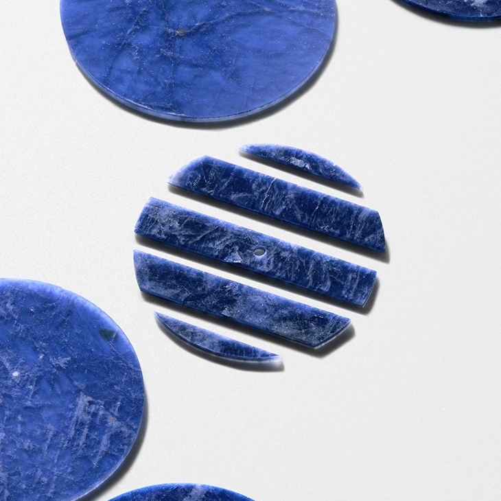 PIAGET - POLO - G0A51151 - 藍方鈉石點綴:PIAGET Polo 79再現全金風華