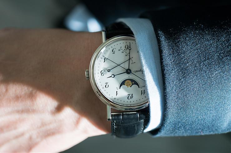 BREGUET - CLASSIQUE - 7787BB/29/9V6 - 錶迷心目中的天王天后 最熱門的寶璣錶 就是Classique與Reine de Naples