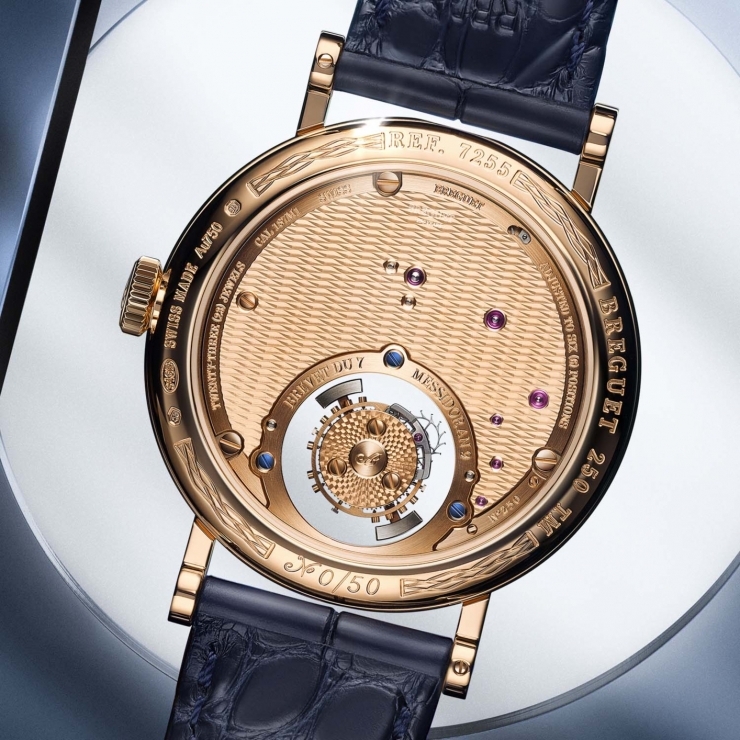 BREGUET - CLASSIQUE - 7255BH/2Y/9VU - 寶璣BREGUET 250週年再釋鉅作，Classique 7255神秘飛行陀飛輪創品牌嶄新高度