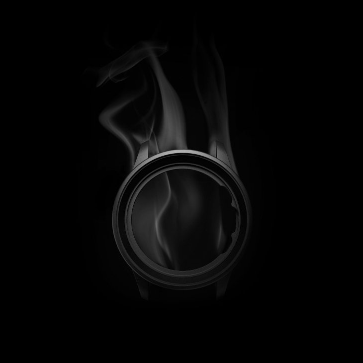 IWC - PORTUGIESER - 經典正裝的黑化變身：IWC萬國錶推出「葡萄牙系列瓷化鈦金屬計時腕錶」