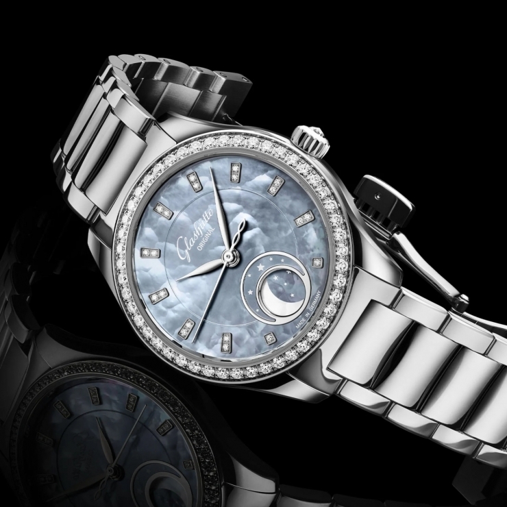 GLASHÜTTE ORIGINAL - LADIES - 1-35-14-04-12-04 - 格拉蘇蒂原創 Serenade Luna 小夜曲月相腕錶「天際藍」：一枚以城市天空為靈感的女錶