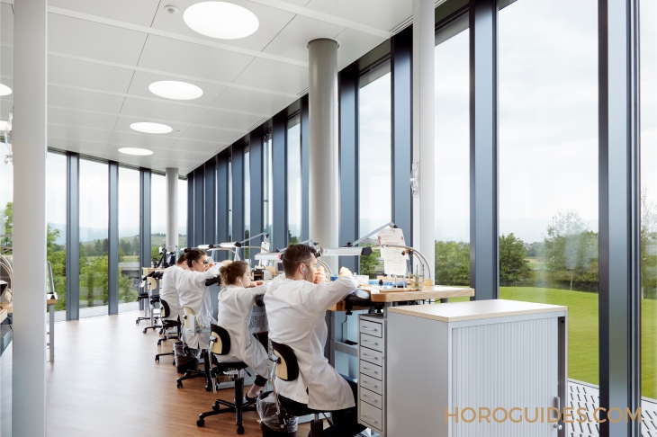 VACHERON CONSTANTIN - PATRIMONY - 4000U/000P-H003 - 探索閣樓工匠的精髓 VACHERON CONSTANTIN錶廠紀行