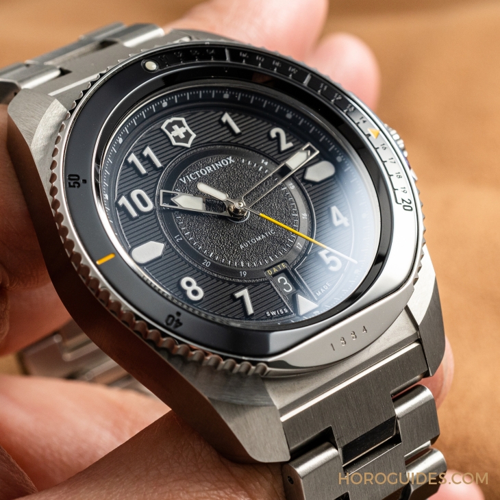 VICTORINOX - Journey 1884 - 242010 - VICTORINOX新旅程序章 Journey 1884為你的日常帶來一點冒險趣味