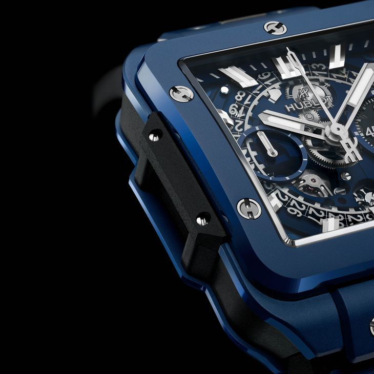 HUBLOT - SQUARE BANG - 821.EX.5170.RX - 潮穿搭也能展現實用機能｜Hublot Square Bang Unico藍面計時碼錶