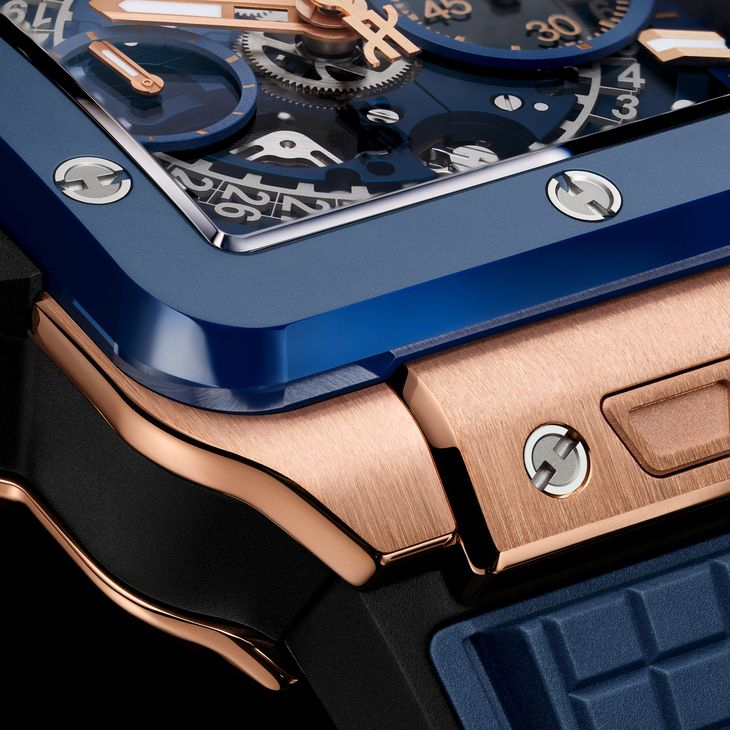 HUBLOT - SQUARE BANG - 821.EX.5170.RX - 潮穿搭也能展現實用機能｜Hublot Square Bang Unico藍面計時碼錶