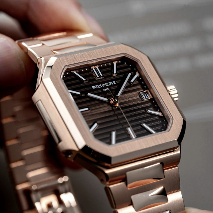 PATEK PHILIPPE - CUBITUS - 7128/1G-001 - Patek Philippe Cubitus  全新40毫米，亮相登場