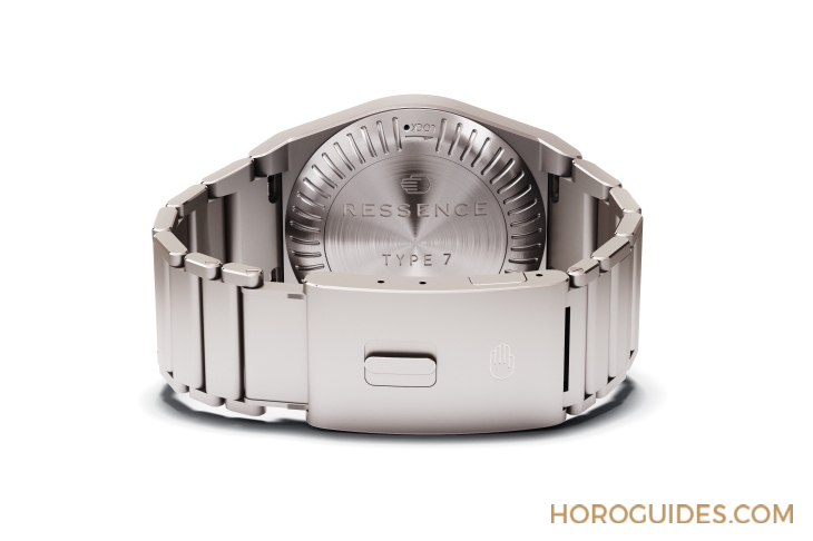 RESSENCE - TYPE 7 - TYPE 7 XV Aquamarine - RESSENCE發表Type 7:品牌首款一體式鍊帶GMT腕錶