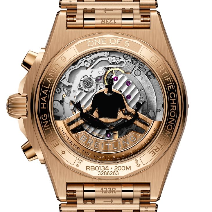 BREITLING - CHRONOMAT - RB01347A1F1S1 - 隕石獨步,征服球場|百年靈攜手曼城球星「魔人」哈蘭德推出Chronomat限量腕錶