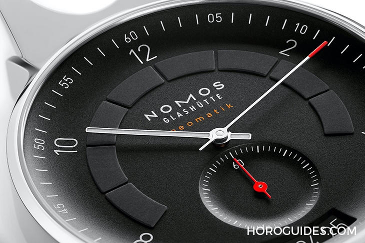 NOMOS - AUTOBAHN - 1301.S2 - 復古賽車鍊帶!NOMOS Autobahn系列「Director