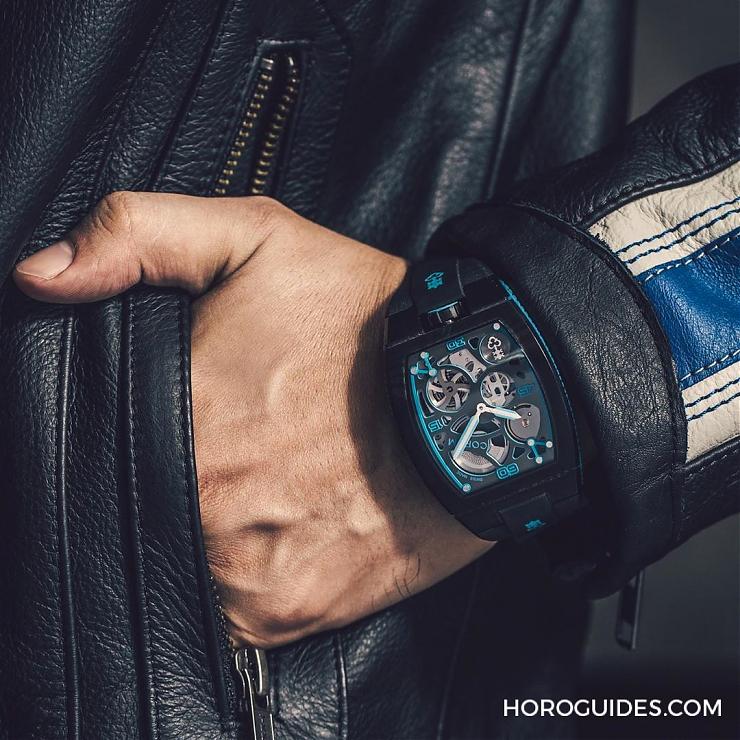 CORUM - LAB 02 - Z300/03999 - 實驗，開始！Corum前衛大作誕生：Lab 01與Lab 02腕錶