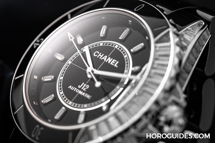 CHANEL - J12 - H6515 - Two-Tone的美妙，CHANEL一直都知道｜J12 Paradoxe腕錶系列