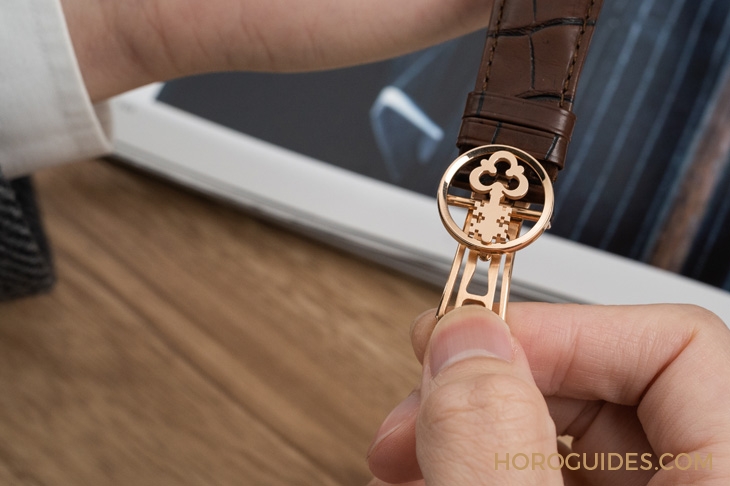 CORUM - GOLDEN BRIDGE - B113/04166 - 芯動，才該是一只錶最動人的亮點｜Corum金橋40週年紀念錶