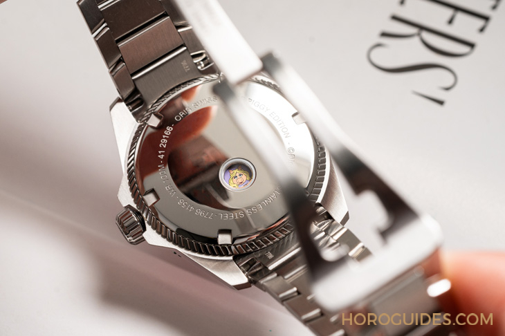 ORIS - PROPILOT - 01 531 7796 4158-07 8 17 05LC - 想追的來！華麗巨星Miss Piggy和你捉迷藏｜Oris ProPilot X Miss Piggy特別版腕錶