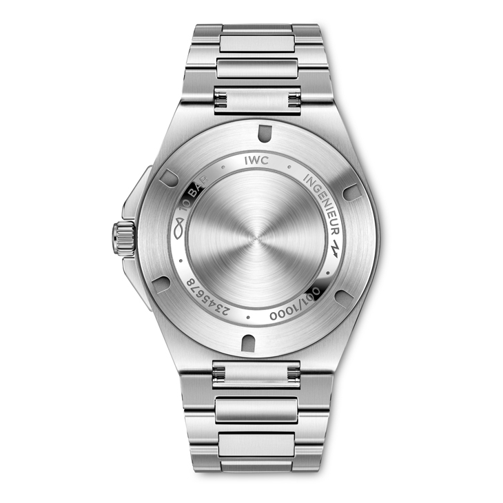 IWC - INGENIEUR - IW328908 - 真假?IWC最新贊助的F1車隊逆襲奪冠,還打造聯名錶款?!布萊德彼特和《F1電影》演給你看